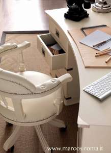 scrivania bianca stile marinaro
