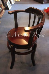 sedie girevoli in legno