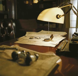 Scrivanie, stile e pregio.